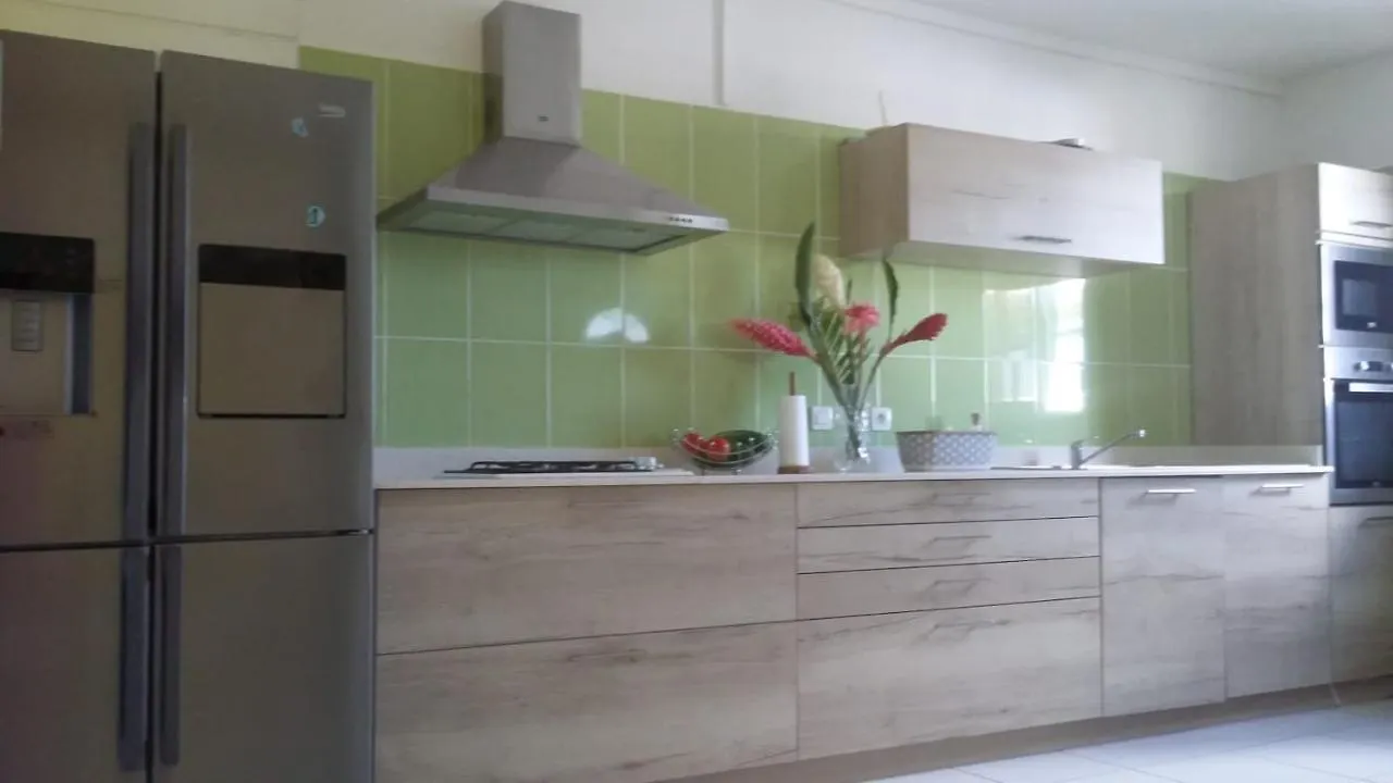 Villa Soleil De Surgy 상트 안느 0*,